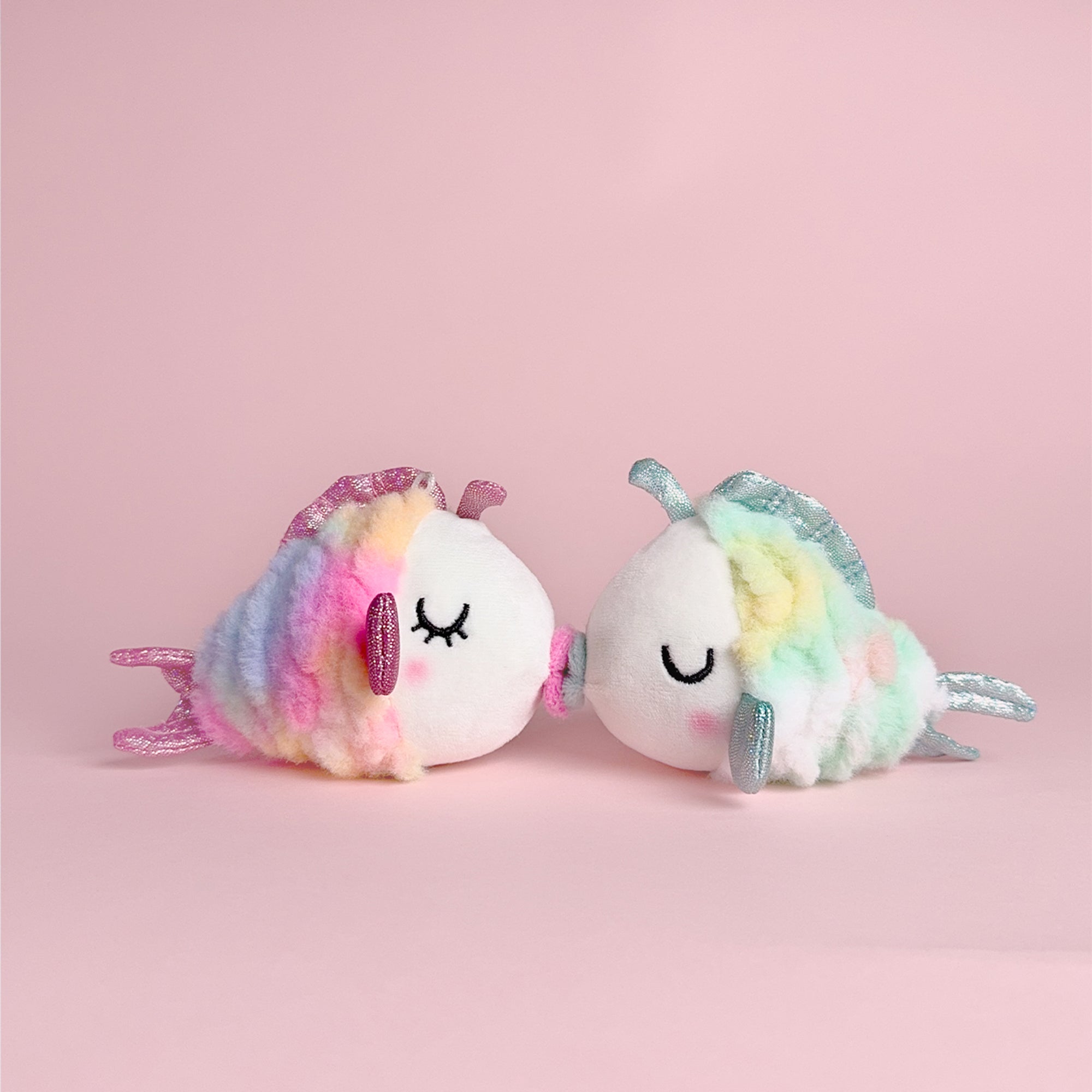 Magnetic Kissing Fish Pair-Daisy & Bubbles 4''