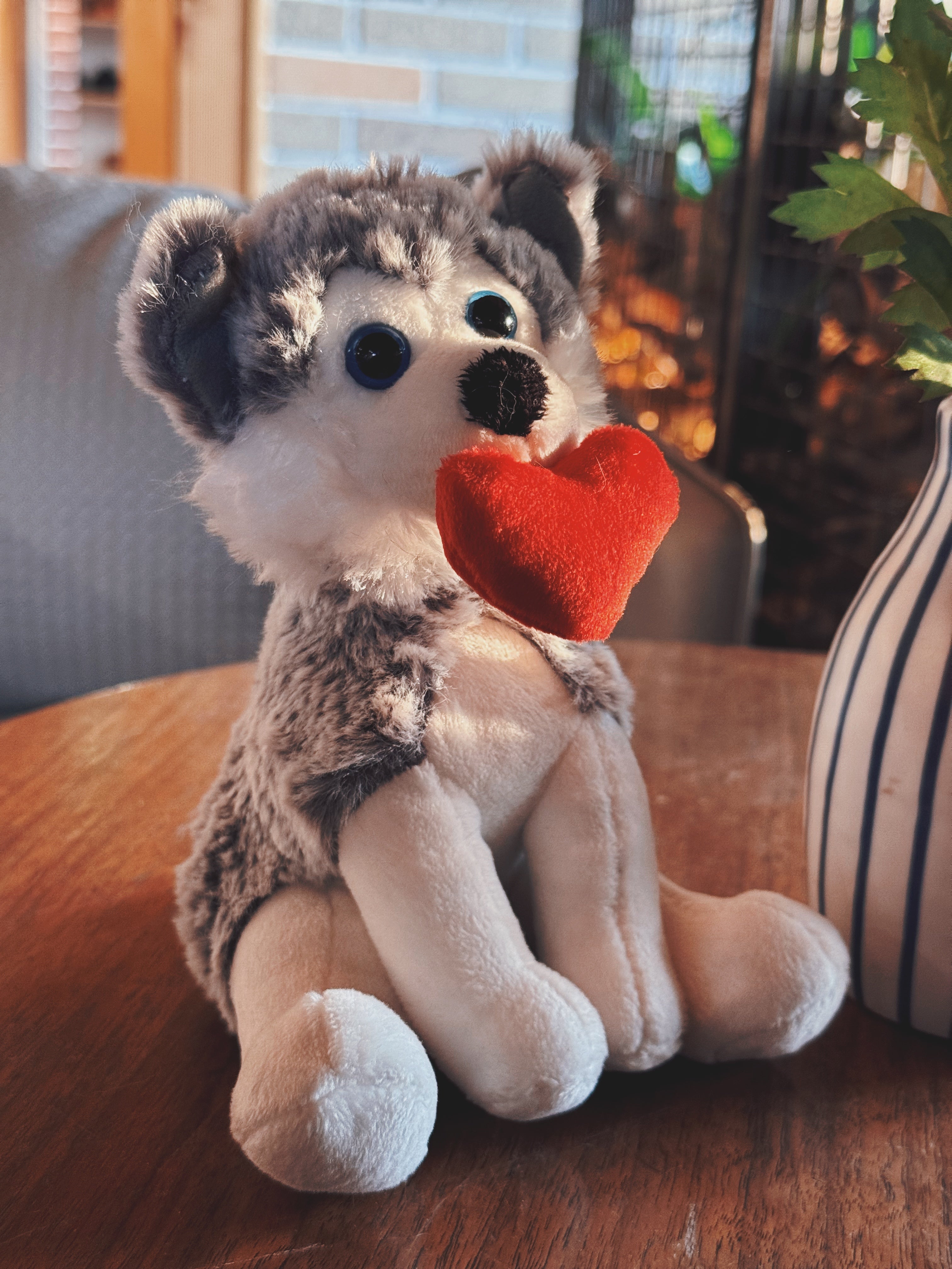 Valentine Pawpals Dog 8''