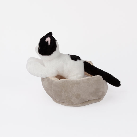 Cattery W/Black-and-White Cat - additional plush stuffed animal photo 27